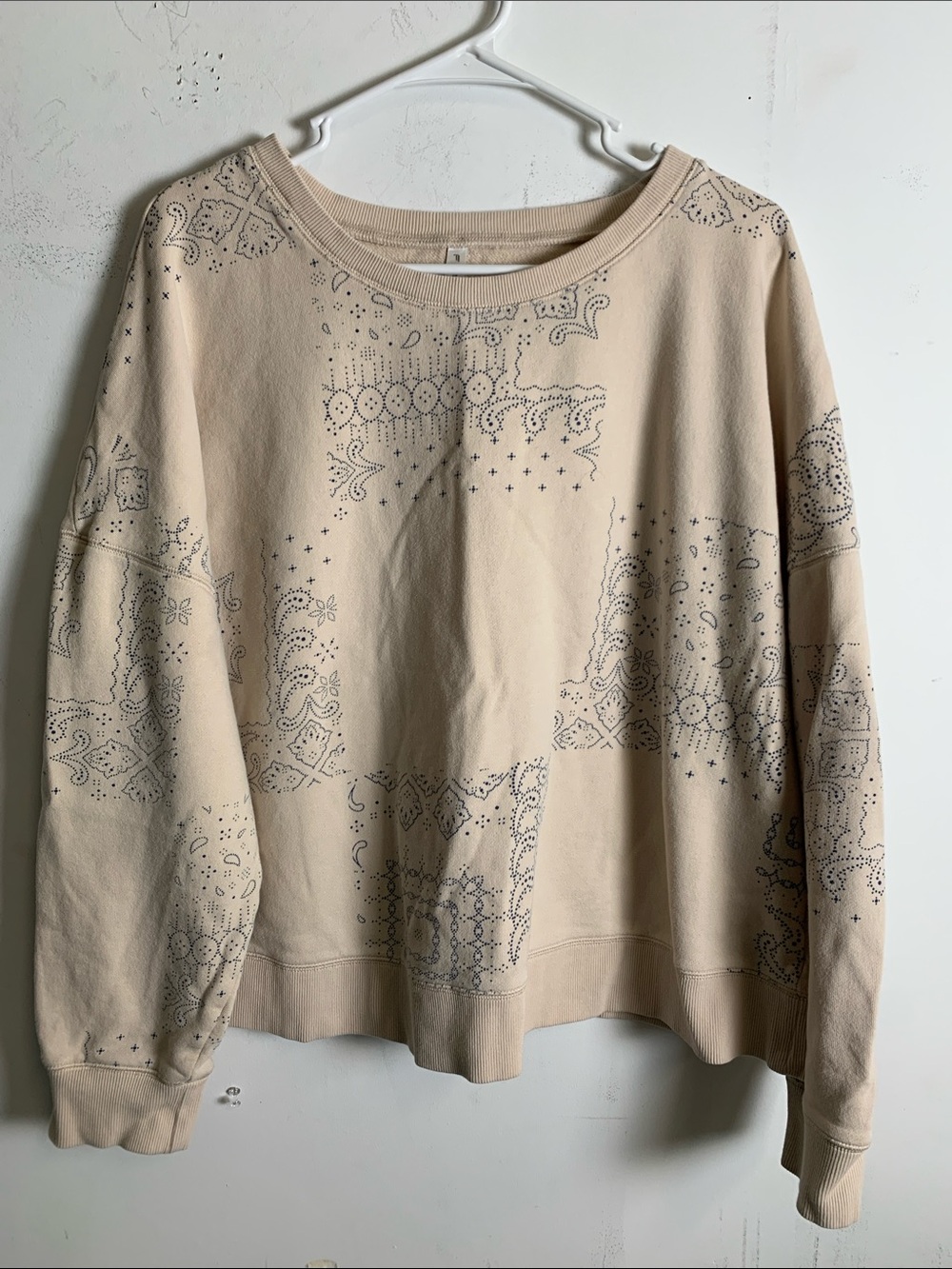 Fabletics Beige Bandana-Print Crewneck